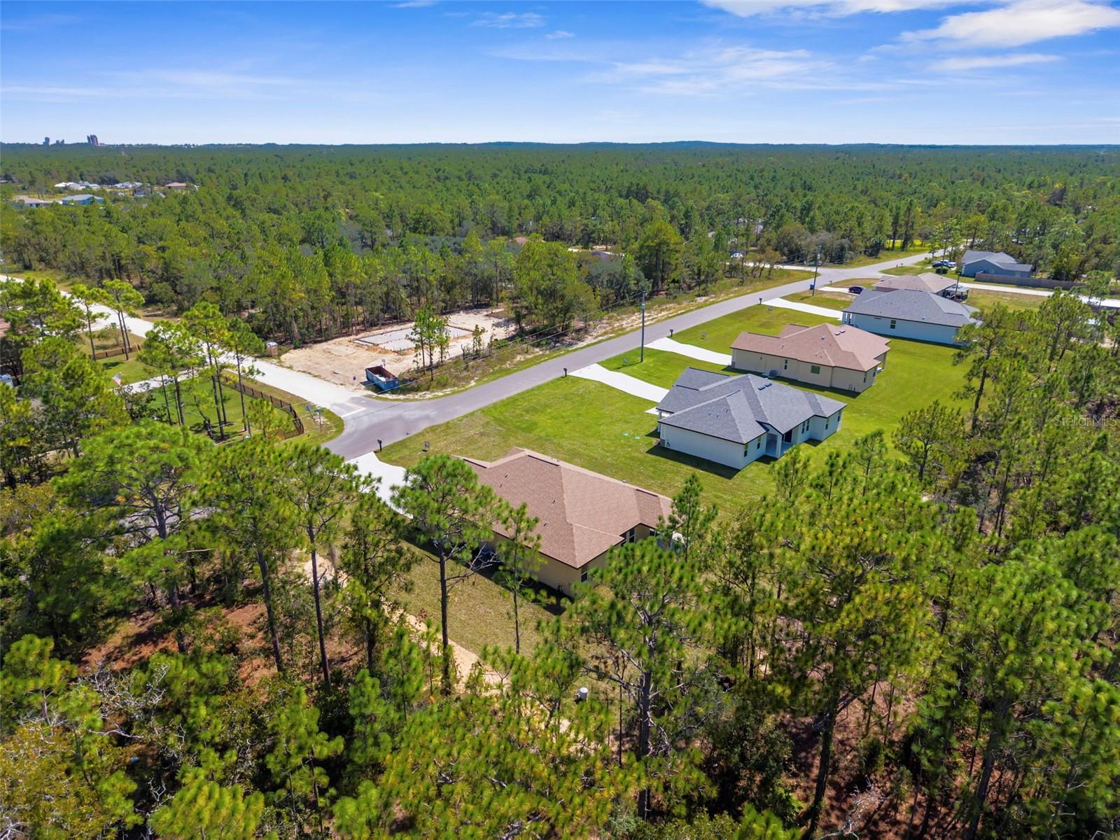 ROYAL HIGHLANDS - Residential
