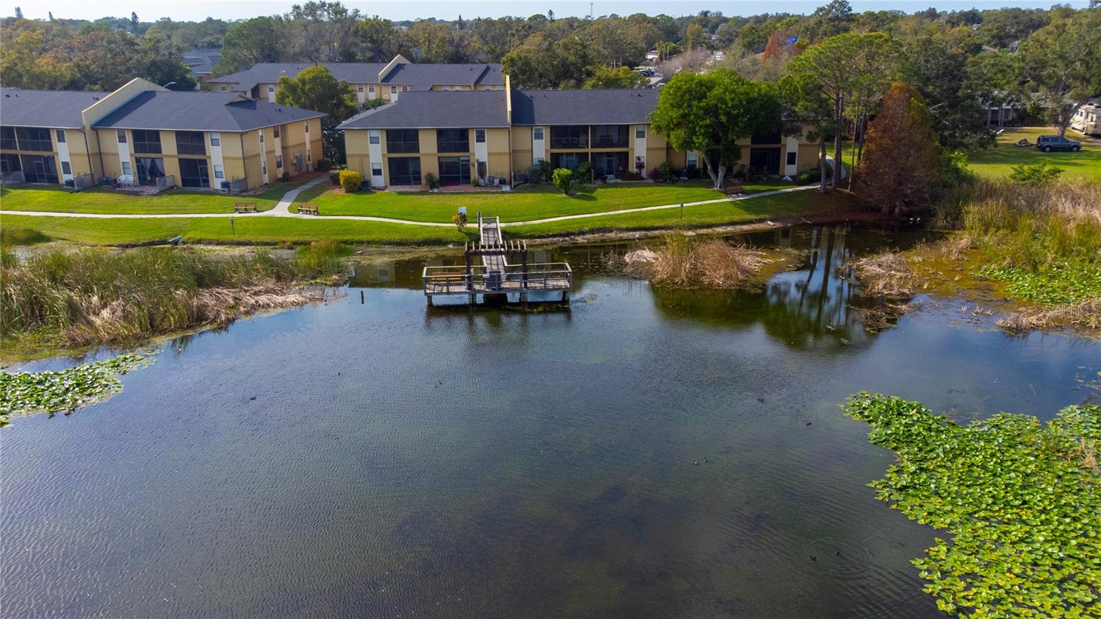 BELLA VISTA ON LAKE - Residential