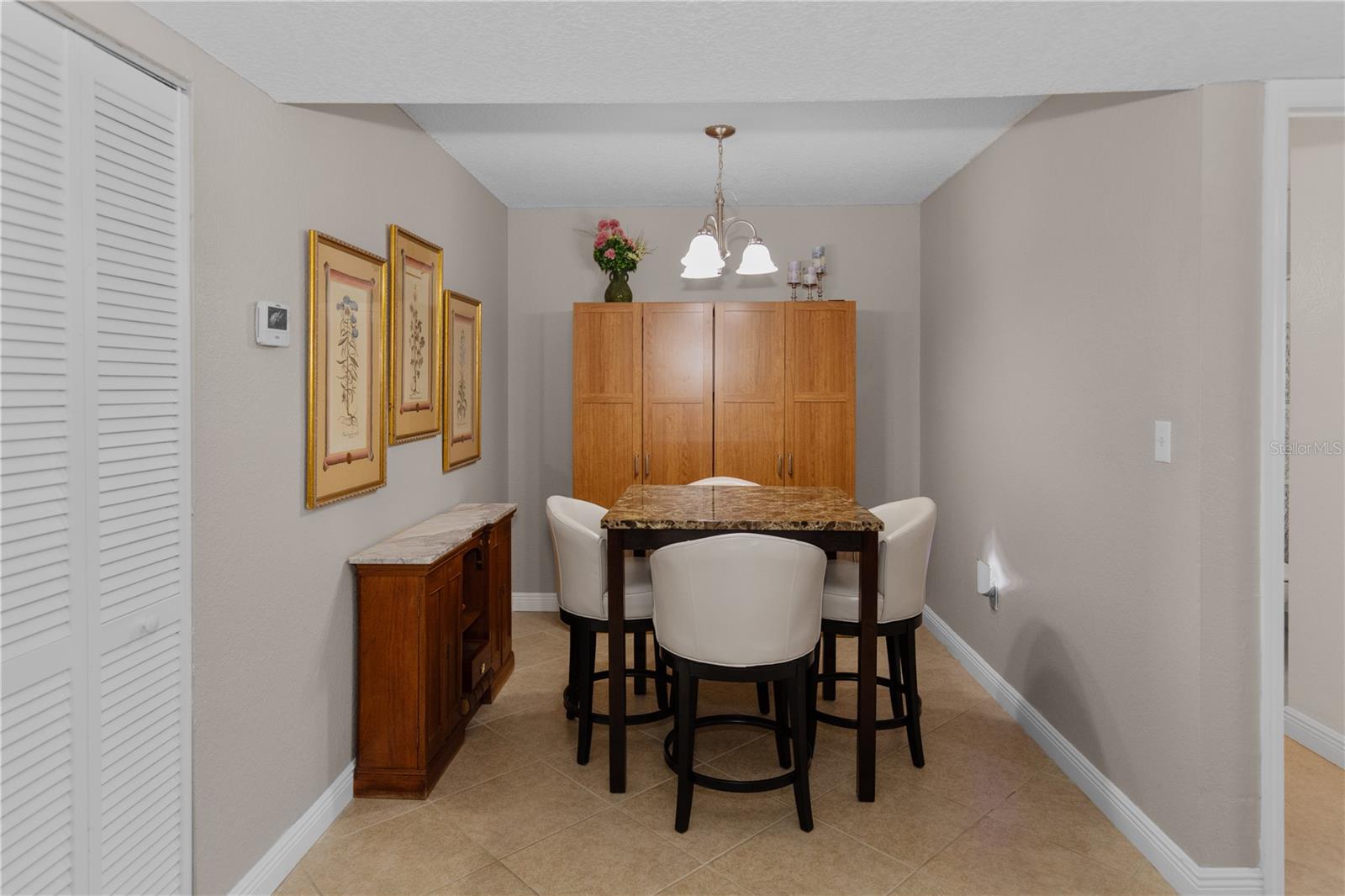 BELLA VISTA ON LAKE - Residential