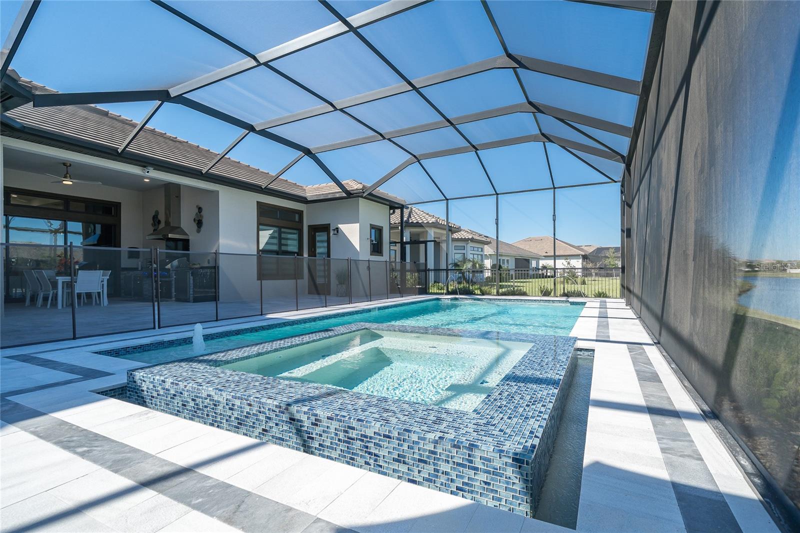 RIVER'S EDGE - Residential