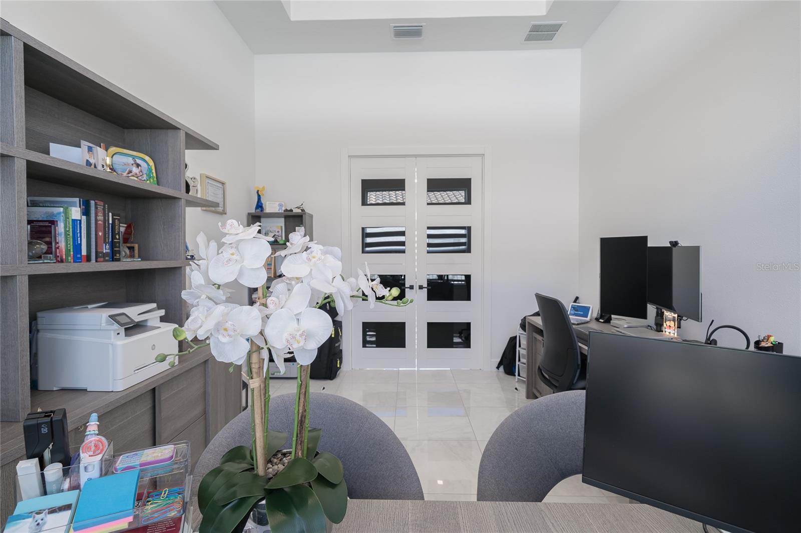 RIVER'S EDGE - Residential