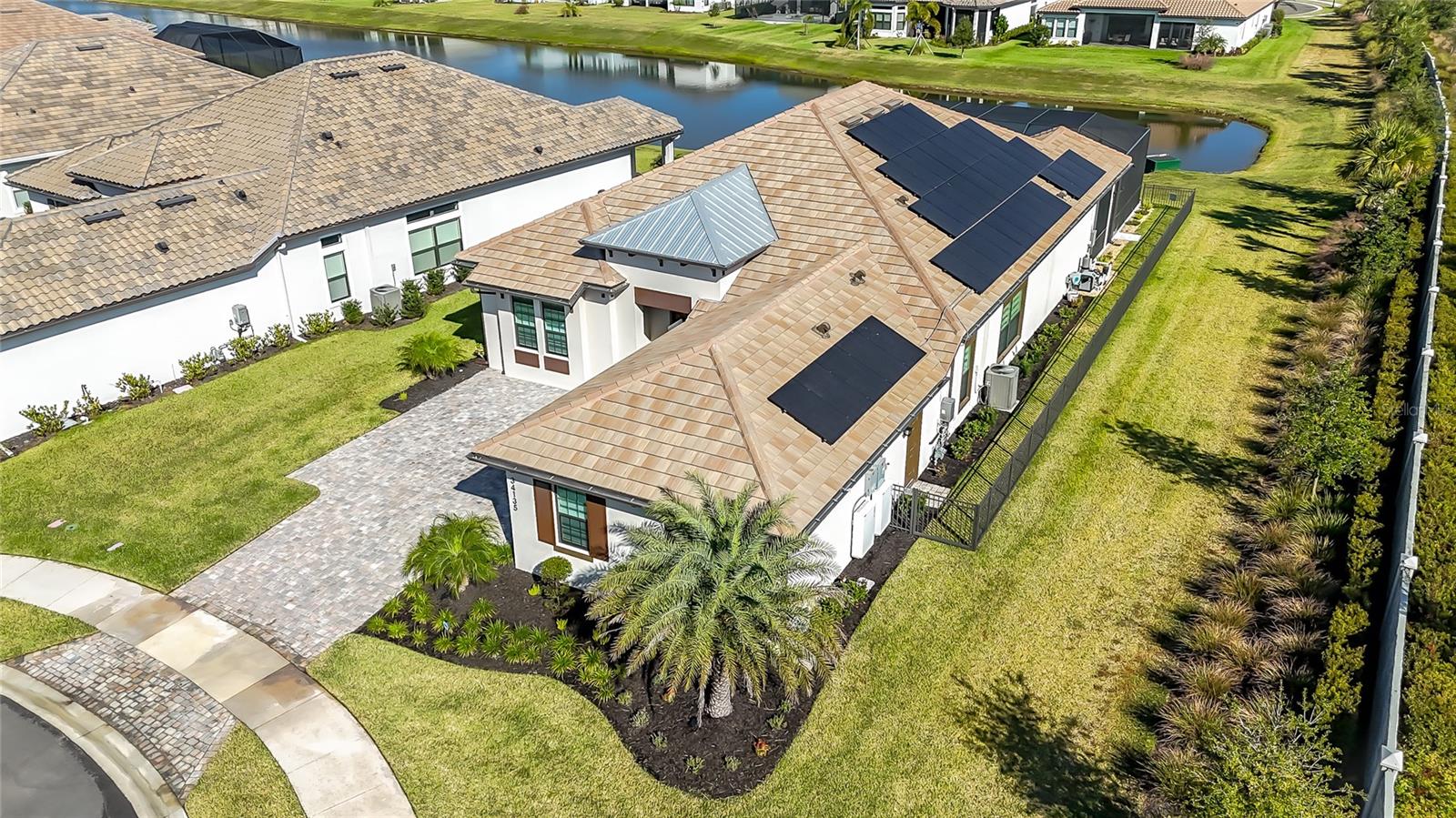 RIVER'S EDGE - Residential