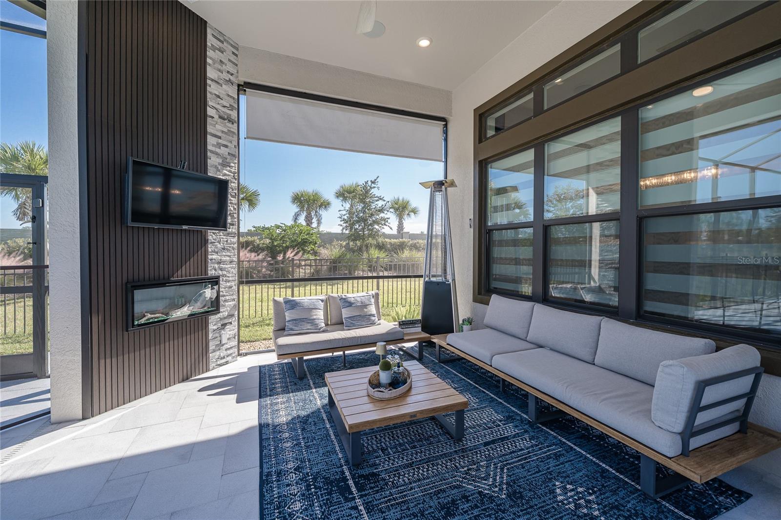 RIVER'S EDGE - Residential