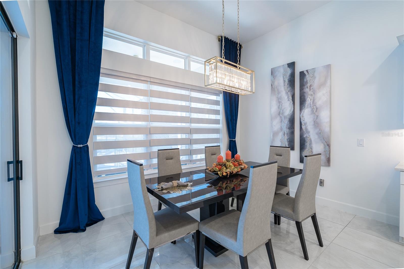 RIVER'S EDGE - Residential