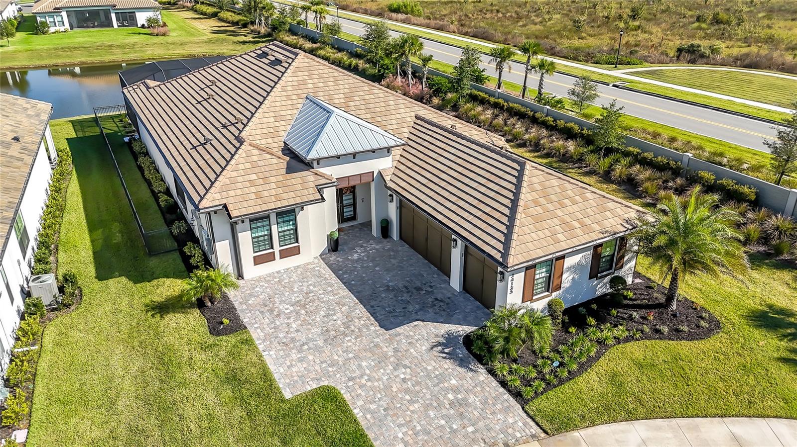 RIVER'S EDGE - Residential