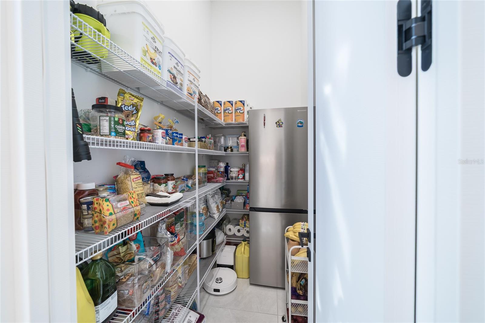 RIVER'S EDGE - Residential