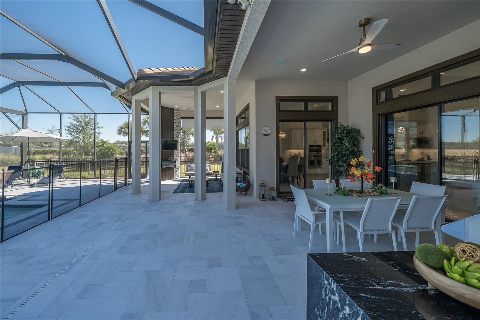 RIVER'S EDGE - Residential