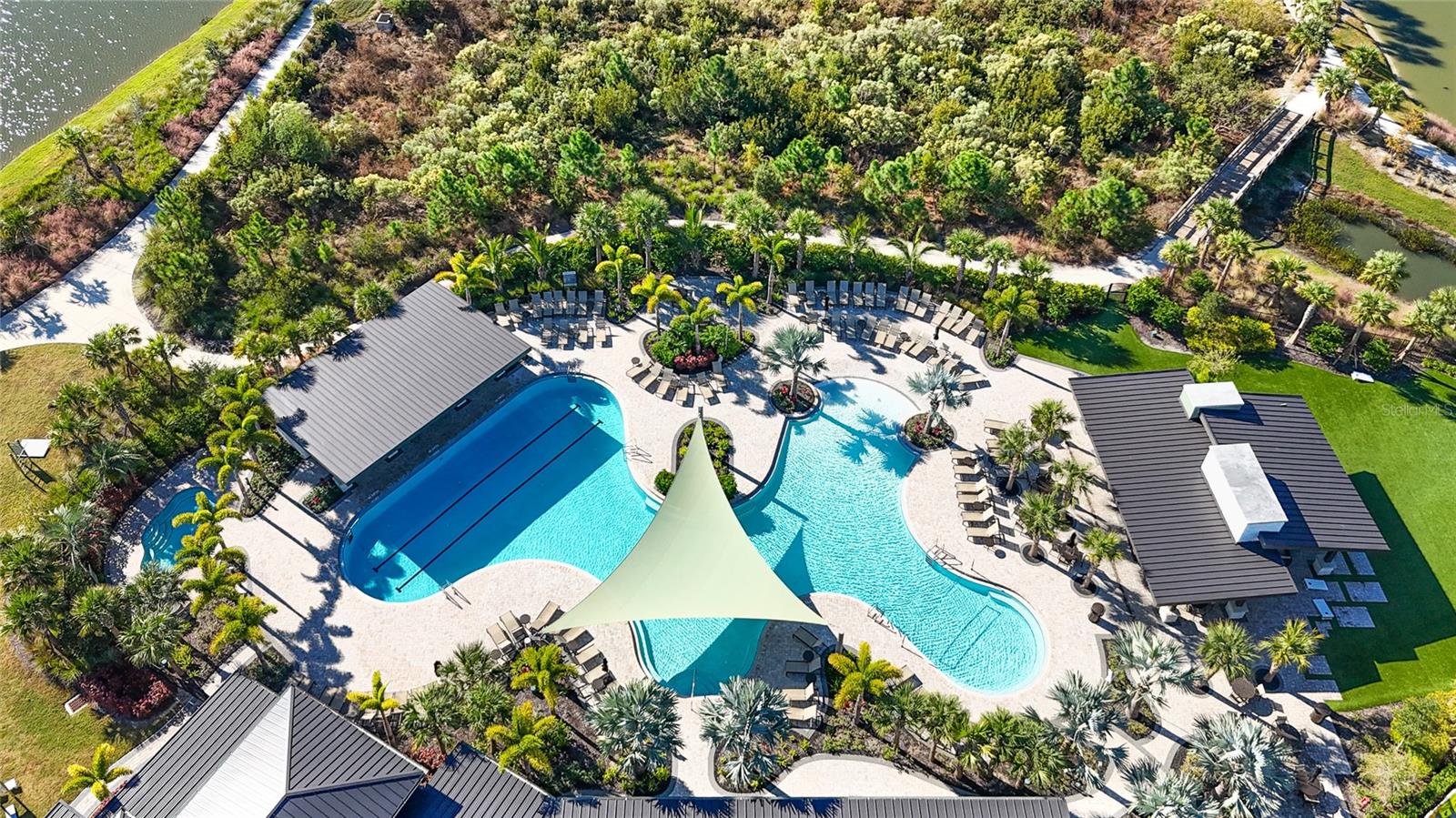 RIVER'S EDGE - Residential