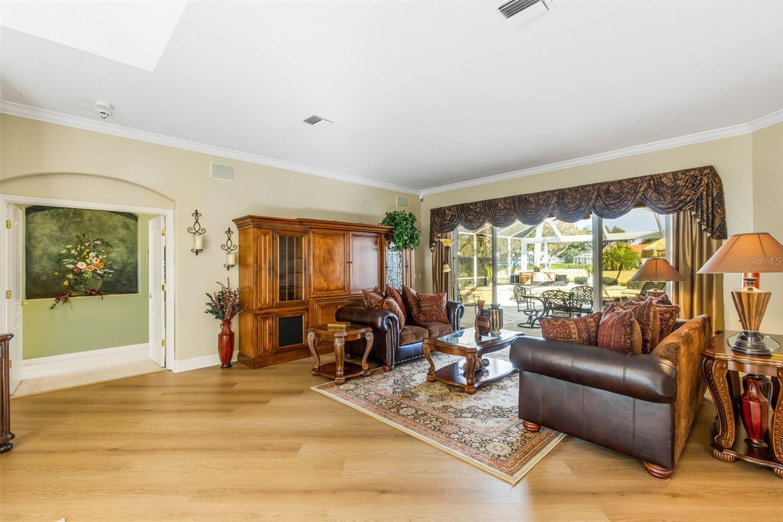 MISTY CREEK - Residential