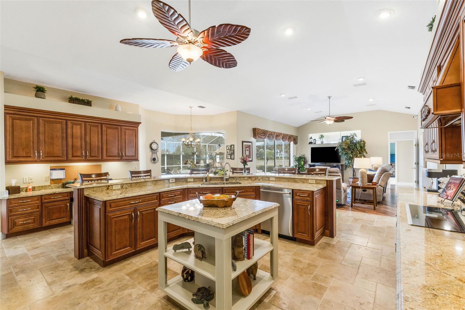 MISTY CREEK - Residential