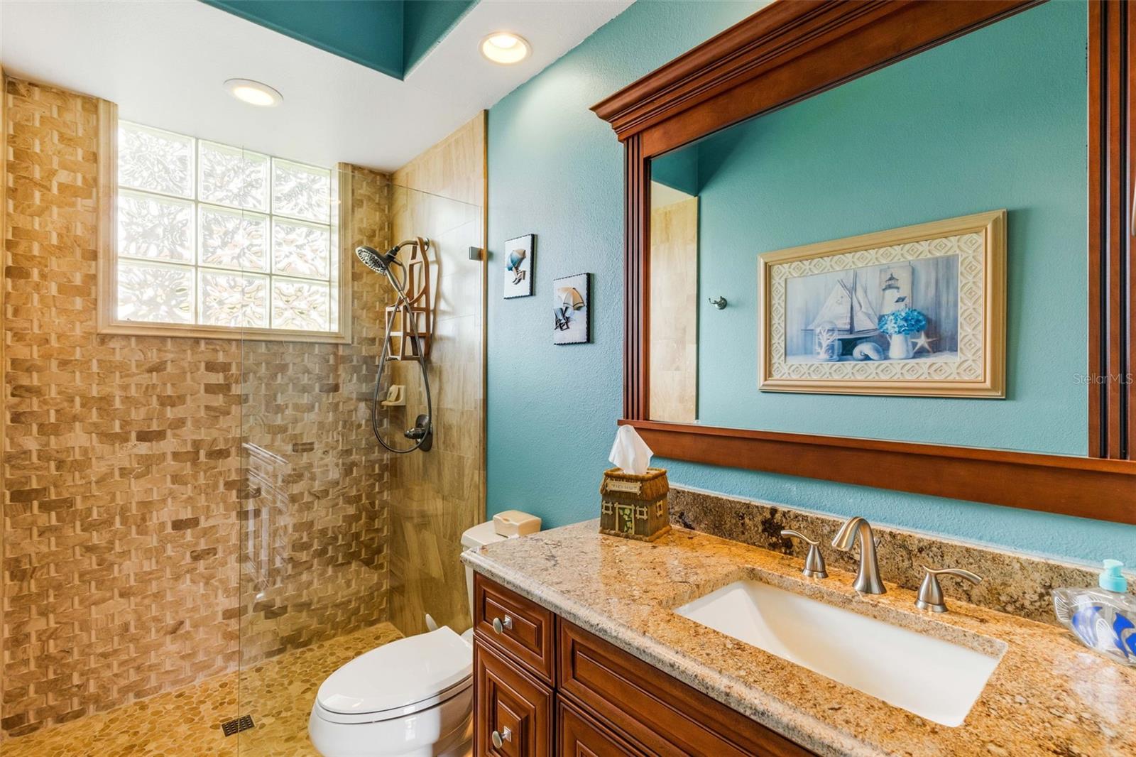 MISTY CREEK - Residential