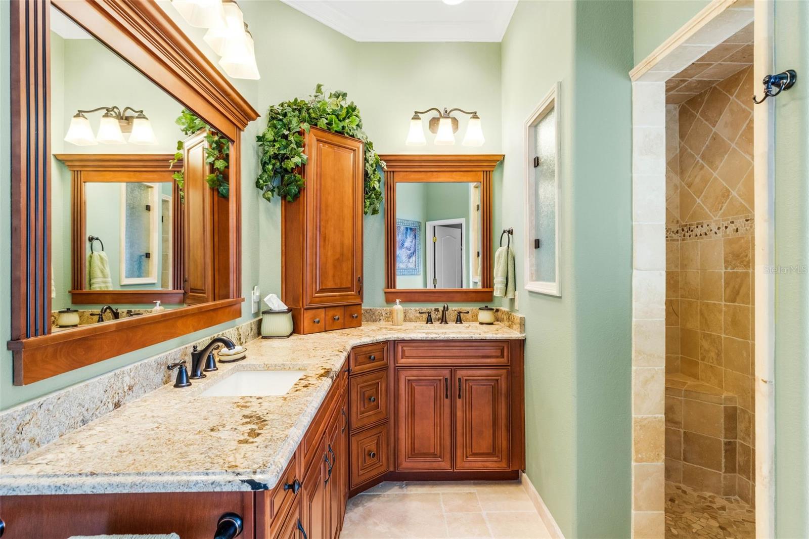 MISTY CREEK - Residential