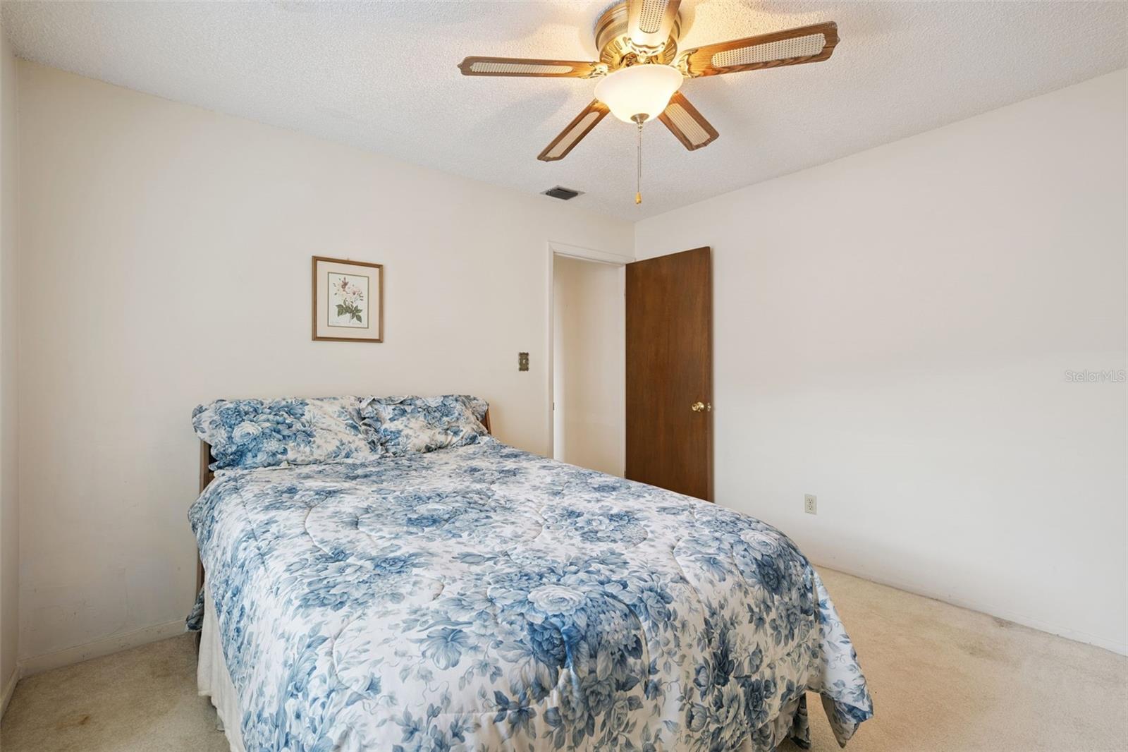 DOVER COVE - Residential