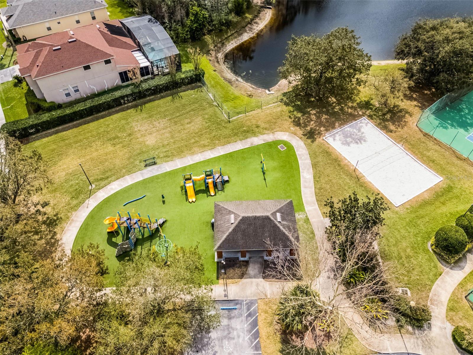 WATERFORD CHASE VILLAGE TR D - Residential