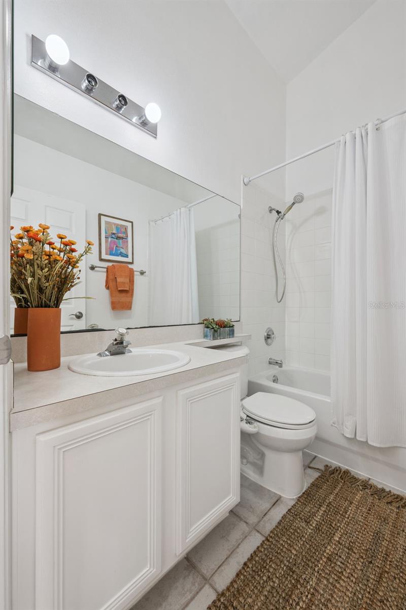 WATERFORD CHASE VILLAGE TR D - Residential