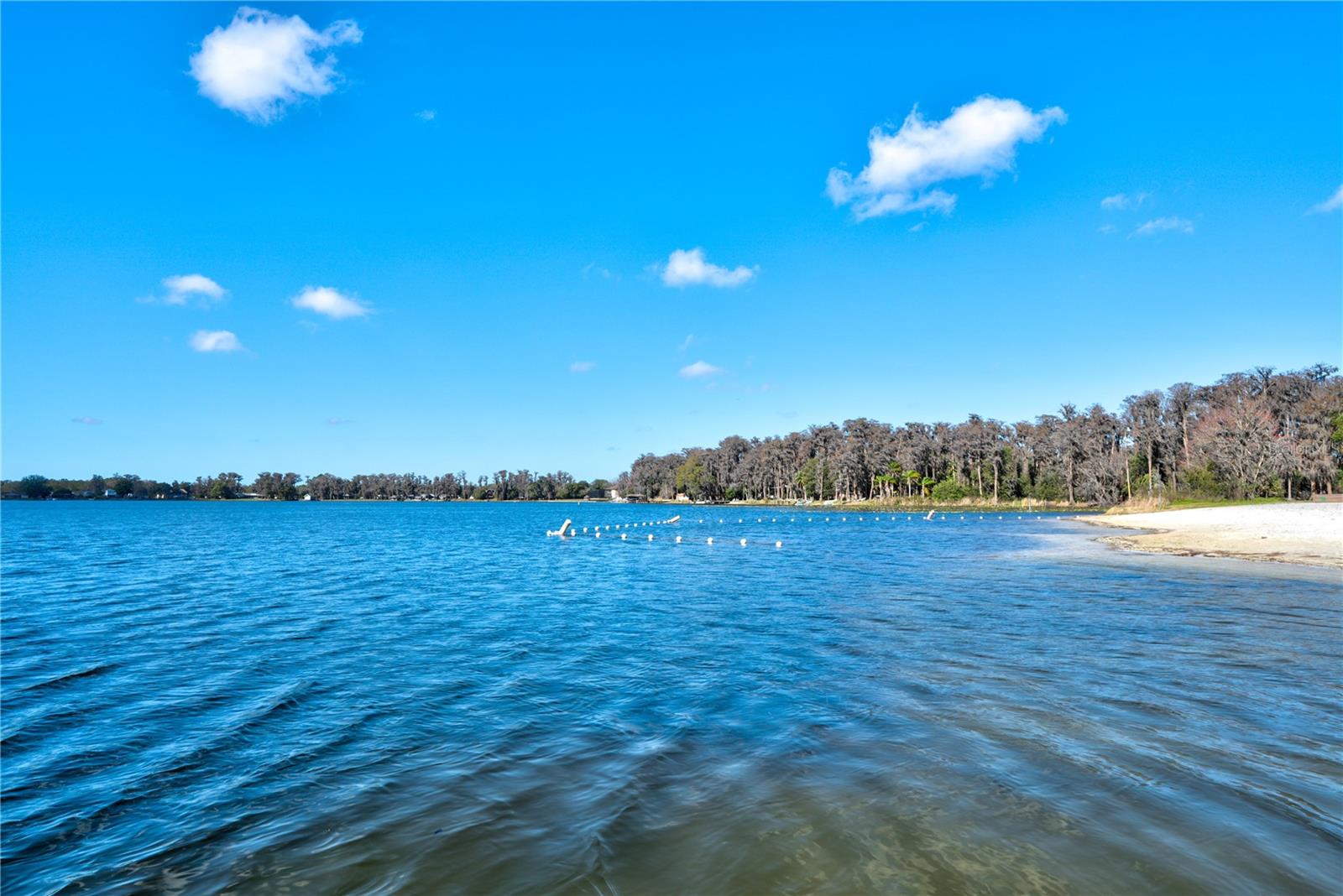 MOON LAKE ESTATES - Land