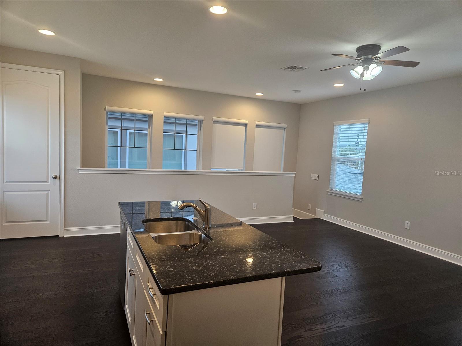 LAUREATE PARK PH 10 - Residential Lease