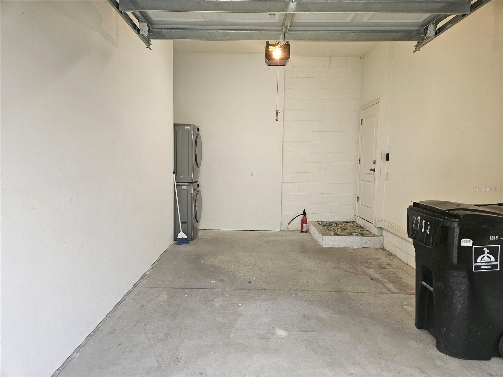 LAUREATE PARK PH 10 - Residential Lease