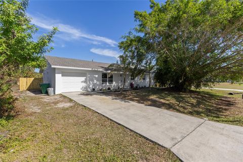 A home in PORT CHARLOTTE