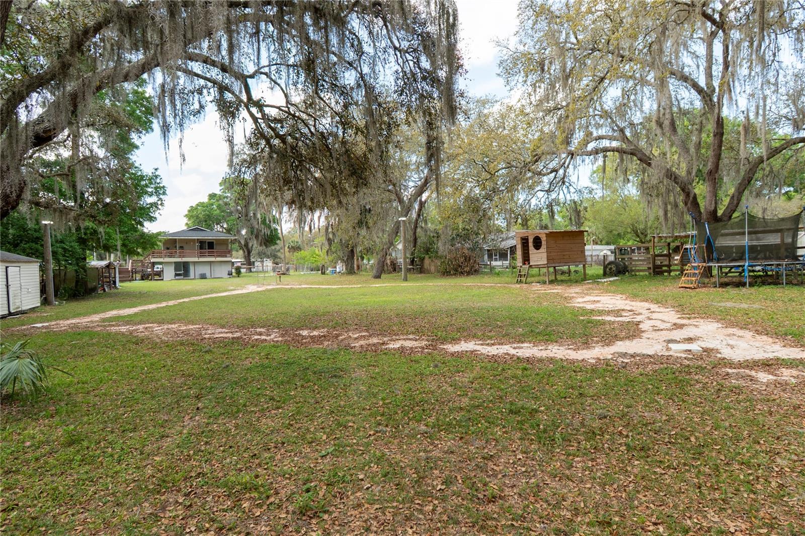 ORLANDO HILLS - Residential