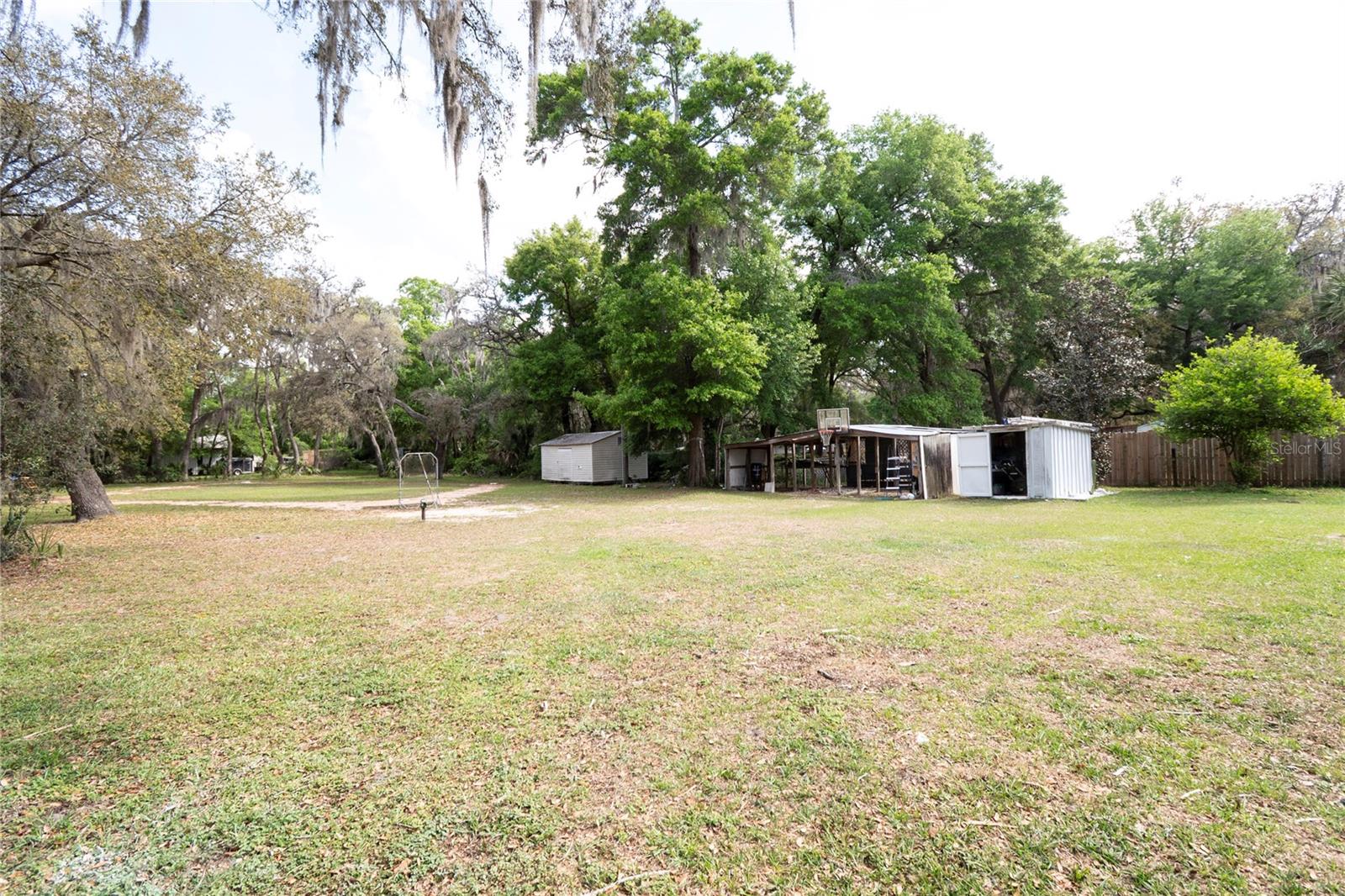 ORLANDO HILLS - Residential