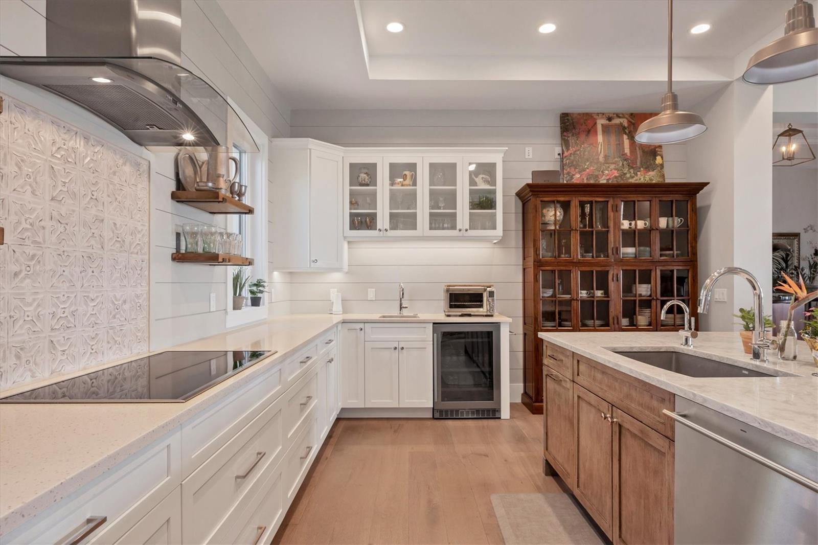 BALLENTINE MANOR ESTATES - Residential