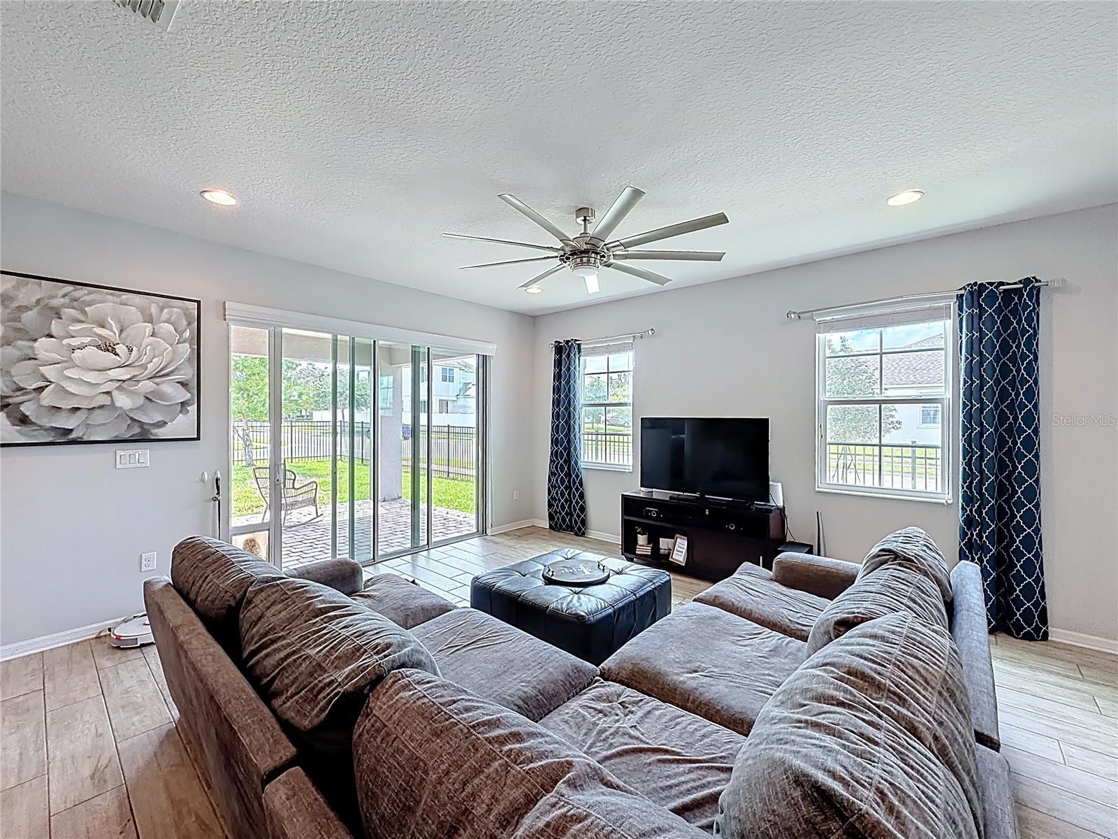 SUMMERLAKE PD PH 4B - Residential