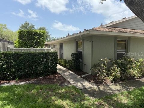 4176 CENTER POINTE CIRCLE 70A SARASOTA FL 34233