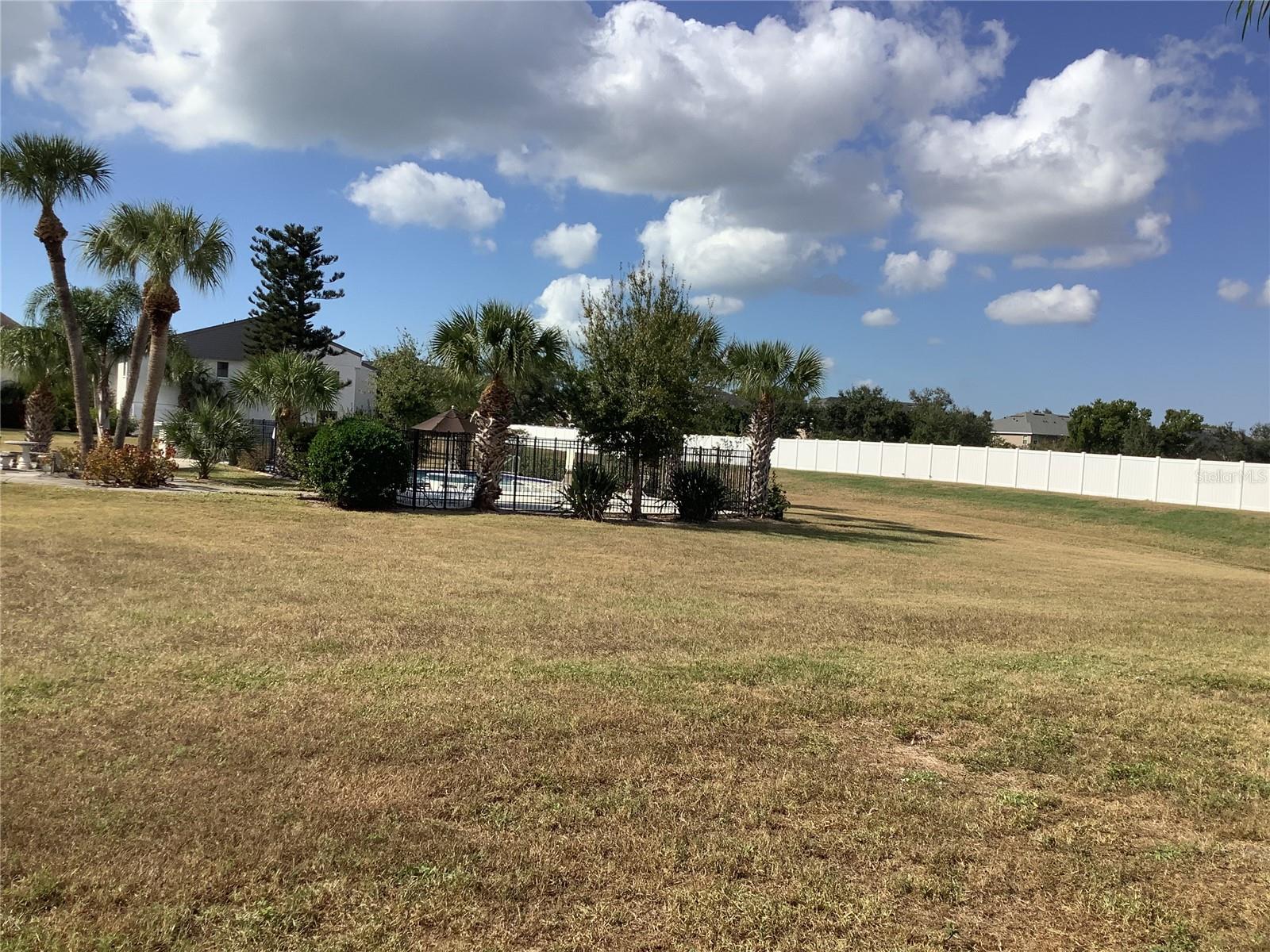 ROLLING GREEN SOUTH - Residential