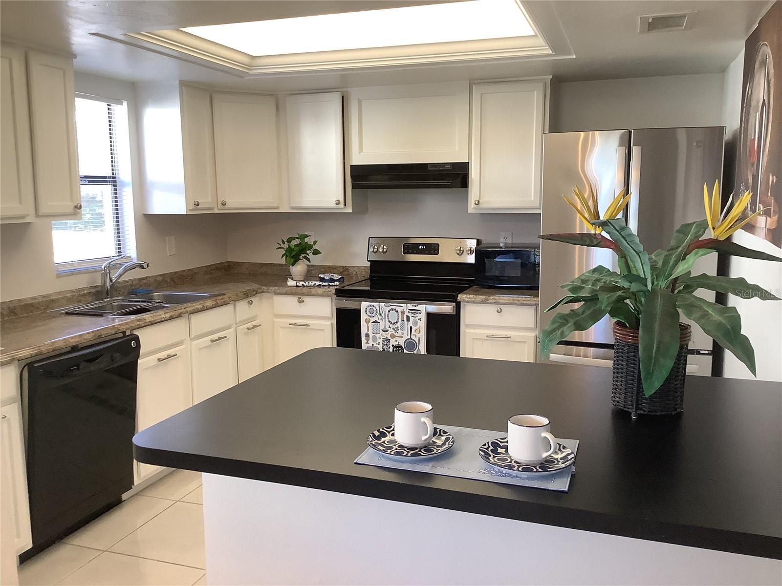 ROLLING GREEN SOUTH - Residential