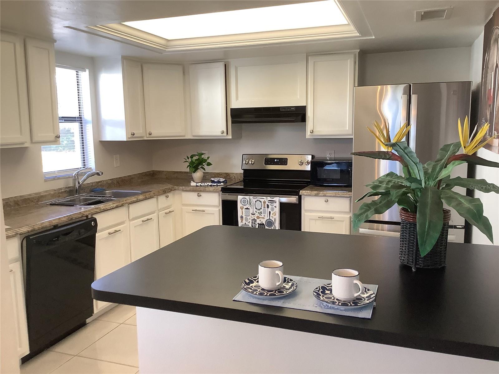 ROLLING GREEN SOUTH - Residential