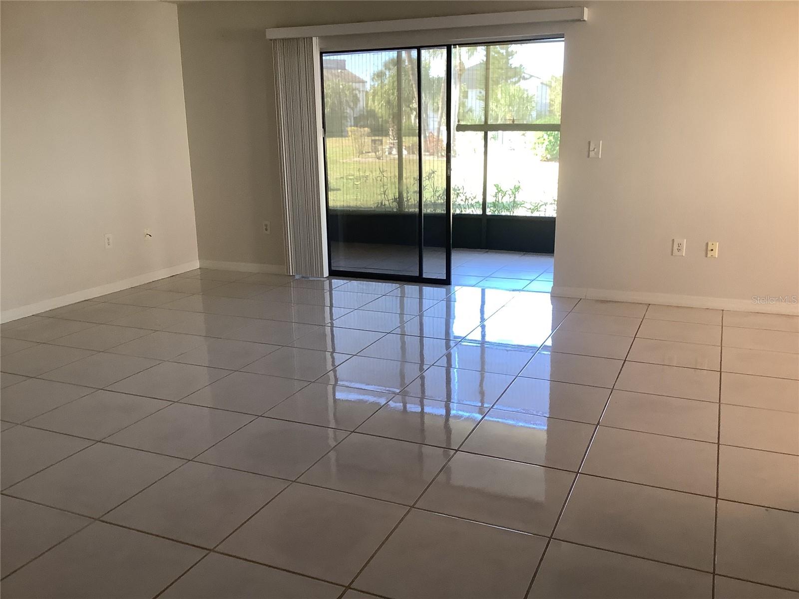 ROLLING GREEN SOUTH - Residential