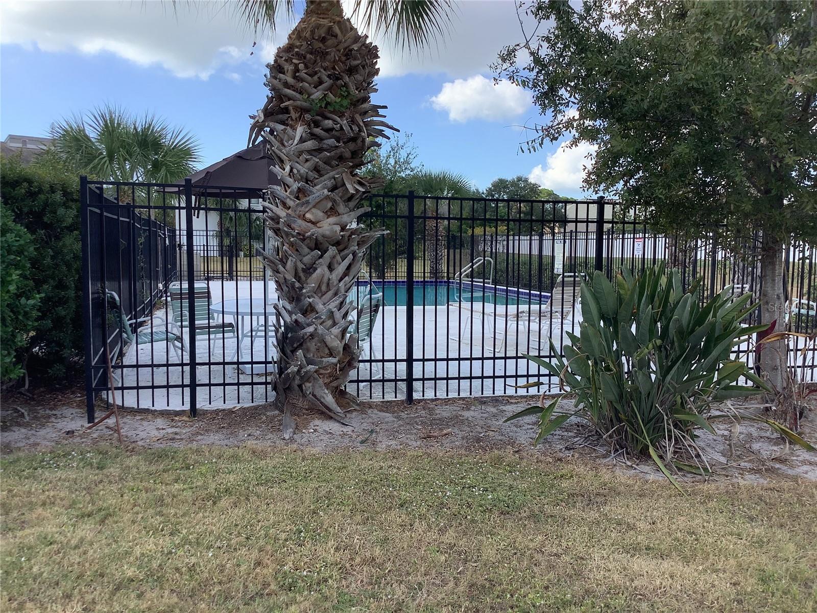 ROLLING GREEN SOUTH - Residential