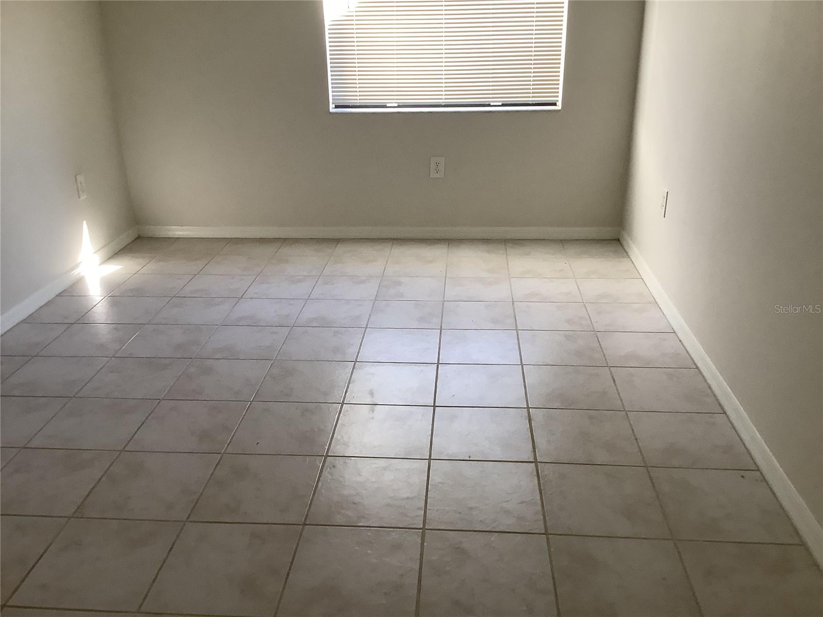 ROLLING GREEN SOUTH - Residential