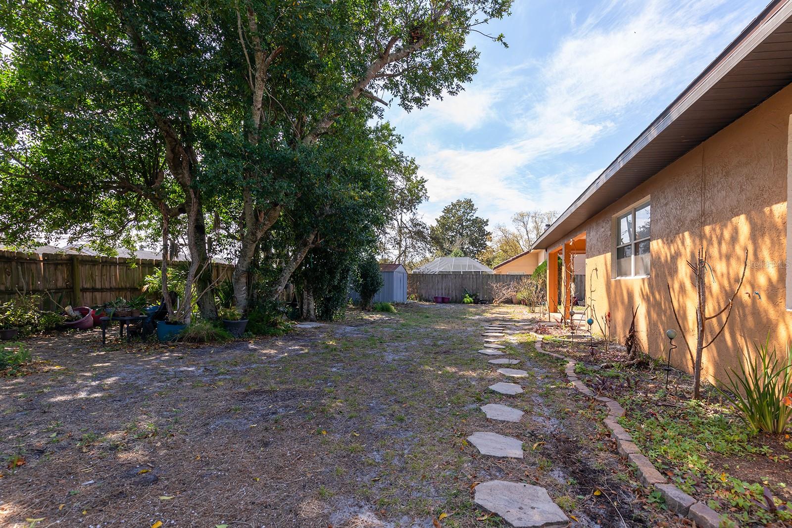 DELTONA LAKES UNIT 07 - Residential