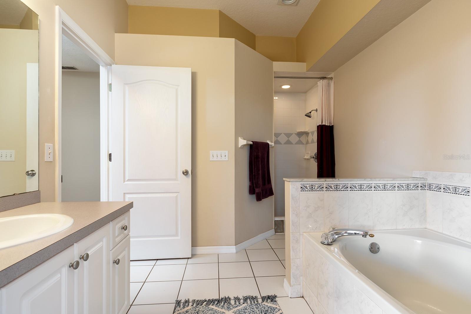 DELTONA LAKES UNIT 07 - Residential