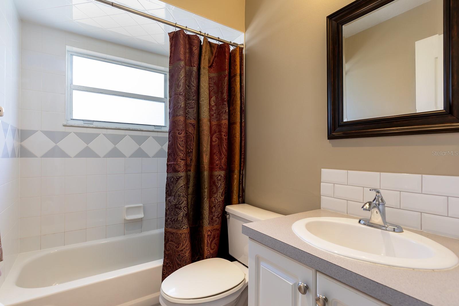 DELTONA LAKES UNIT 07 - Residential