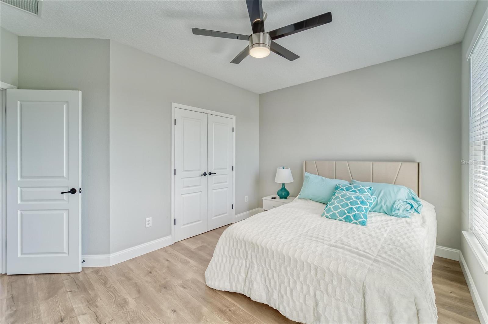 MIRABAY PH 3A-1 - Residential