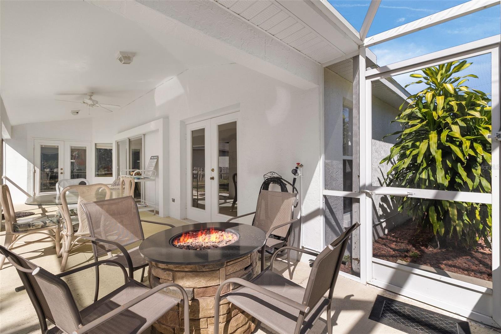 PORT CHARLOTTE SUB 51 - Residential Lease