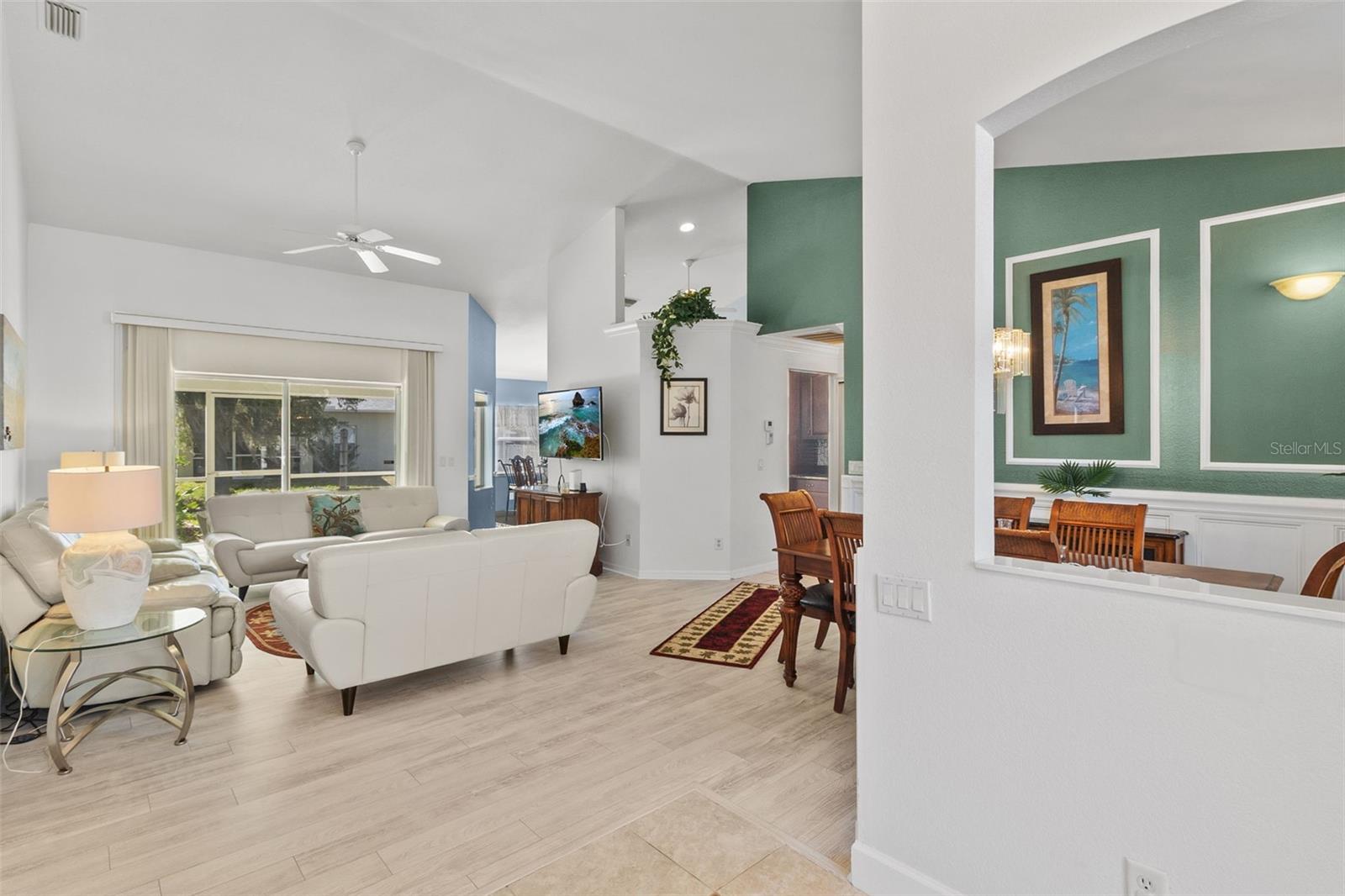 PORT CHARLOTTE SUB 51 - Residential Lease