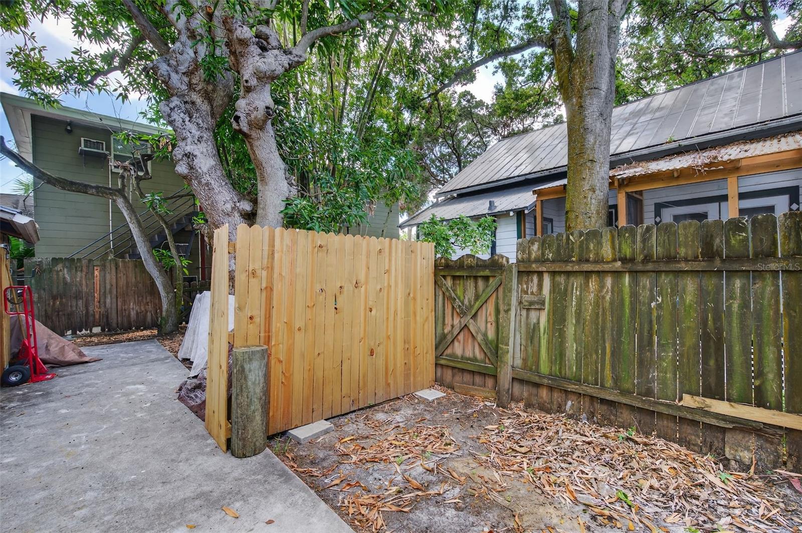 BOCA CEIGA PARK - Residential