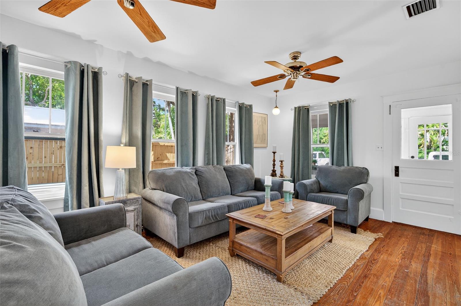 BOCA CEIGA PARK - Residential