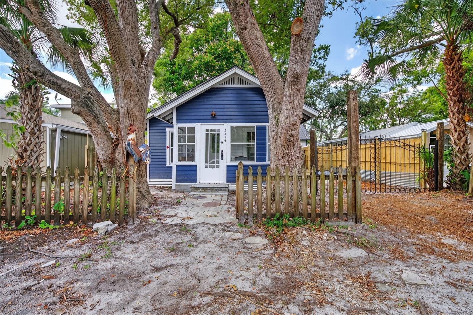 BOCA CEIGA PARK - Residential