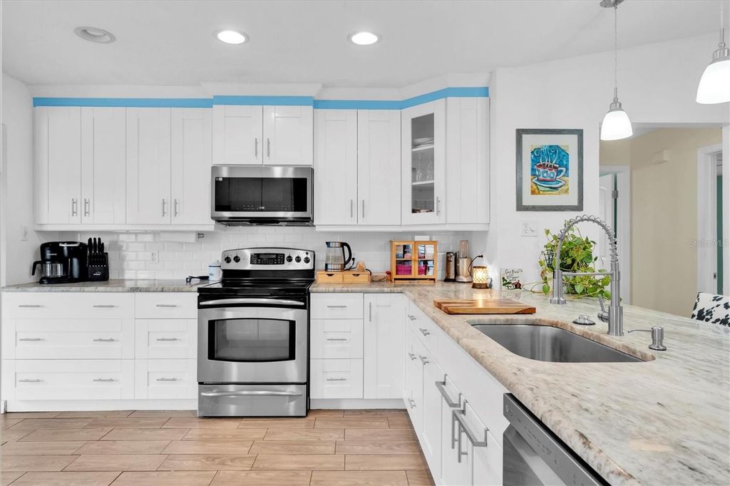 Photo of 10105 Briar Circle, Hudson, FL 34667 (MLS # W7878922)