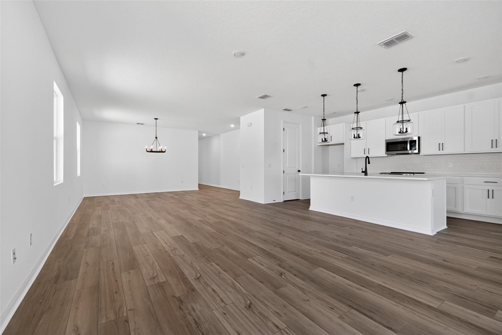 CATAMARAN COVE PHASE I & II - Residential