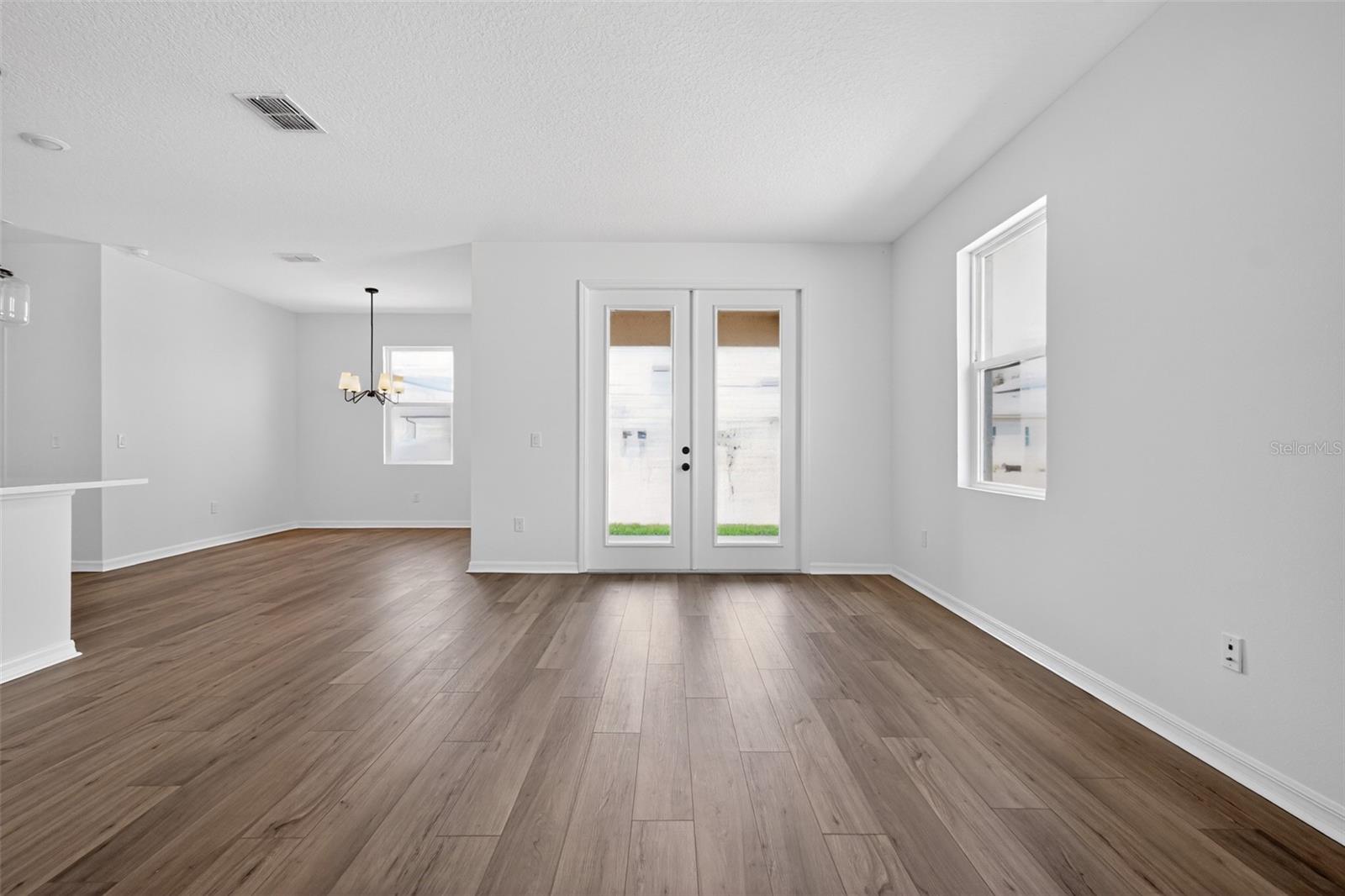 CATAMARAN COVE PHASE I & II - Residential