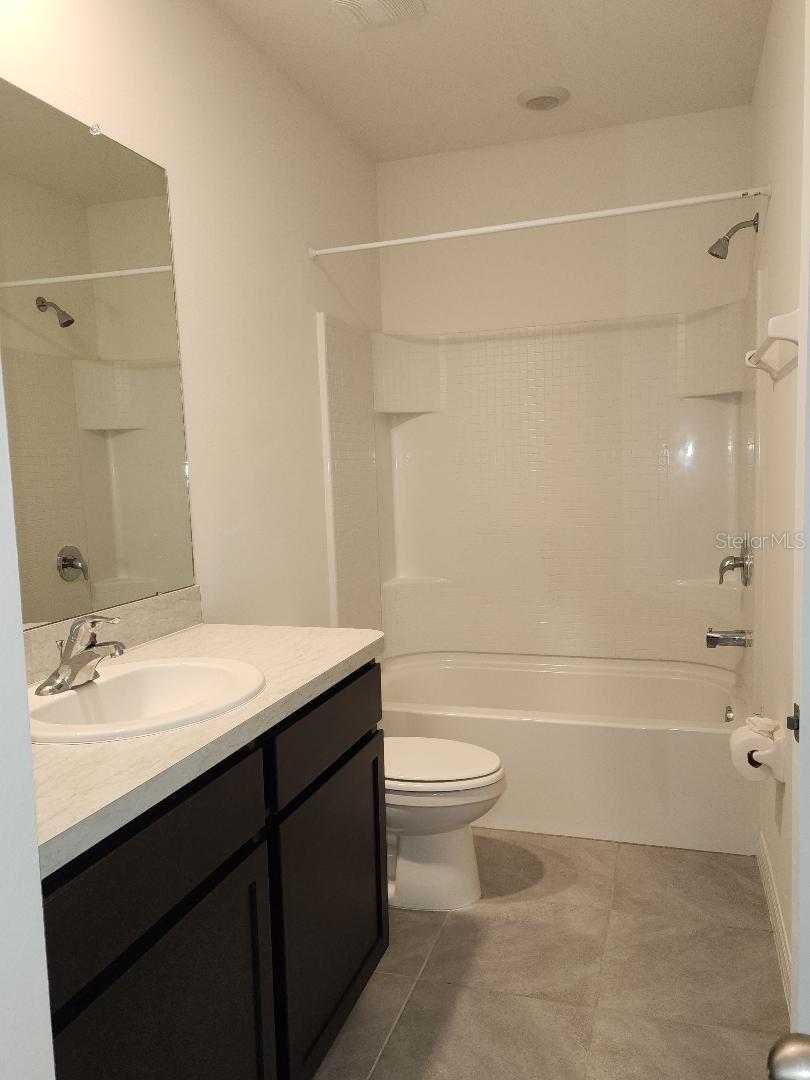 UNION PARK - Residential Lease