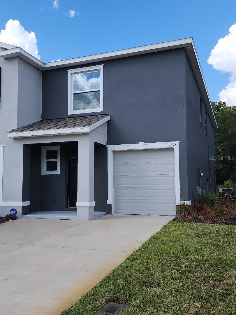 UNION PARK - Residential Lease