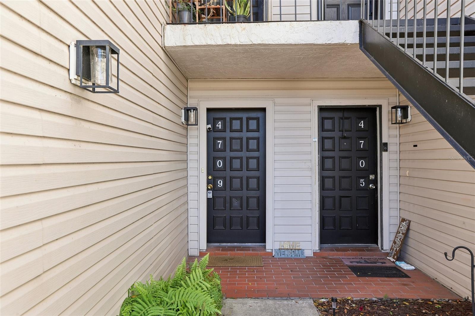 RIVER OAKS CONDO I - Residential