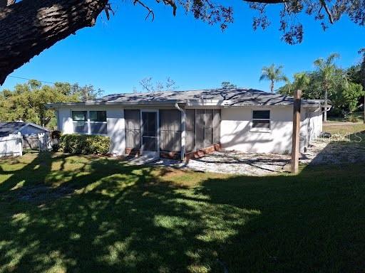 FOREST HILLS - Residential Lease